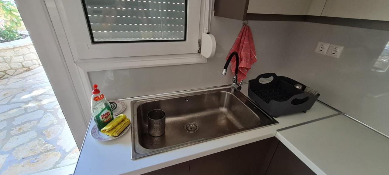 Gerys House Apartment Nikiana Ngoại thất bức ảnh